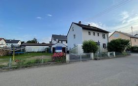 Guntia Apartment mit großem Garten