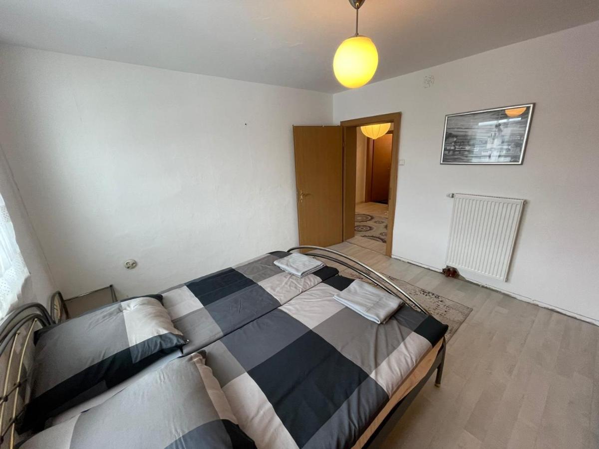 Guntia Apartment mit großem Garten Günzburg Exterior foto